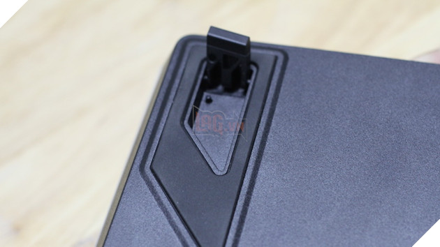  Review Corsair K95 RGB Platinum Gunmetal Speed Switch: Bàn phím cơ max ping cho game thủ  24