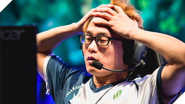 
Có những ngày anh phải tập luyện 15-16 tiếng liên tục.
