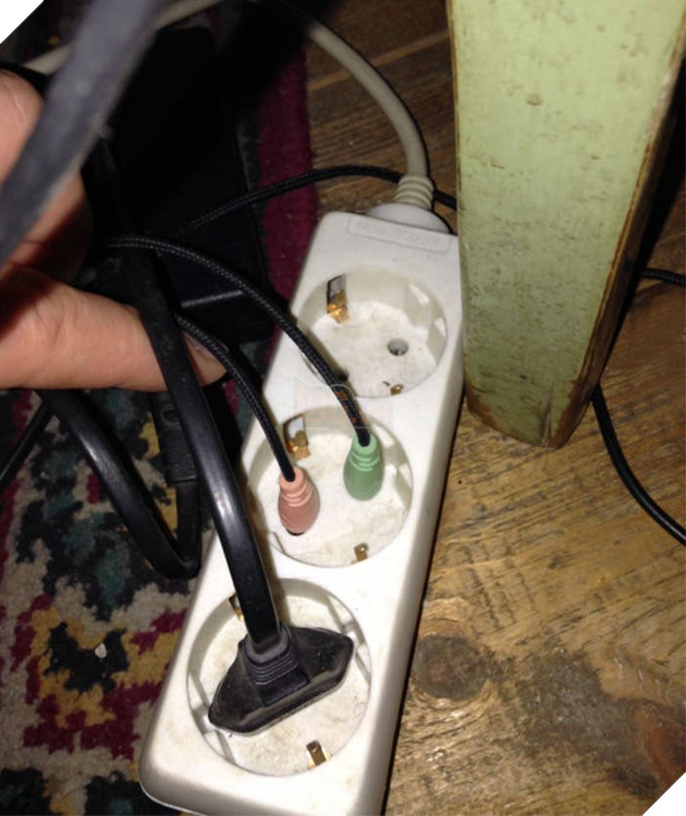 17 hành động khó đỡ của những người bị mắc bệnh mù công nghệ bẩm sinh - Ảnh 15.