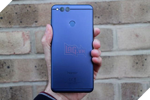 Huawei ra mắt smartphone tầm trung Honor 7X 2