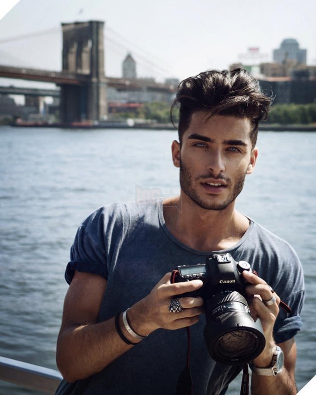 Lộ diện top 100 gương mặt đẹp trai nhất 2017, quyến rũ như Tom Hiddleston cũng chỉ chỉ xếp thứ 65