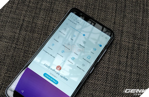 ASUS ZenFone Max Plus M1, pin trâu, màn dài giá lại rẻ, đặt trước còn được tặng loa 5