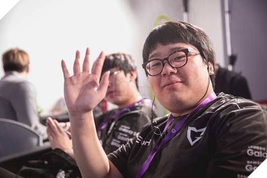 LMHT: Hãy đánh Rank như CuVee, ai chỉ trích mình thì cứ chặn chat rồi đánh tiếp 6