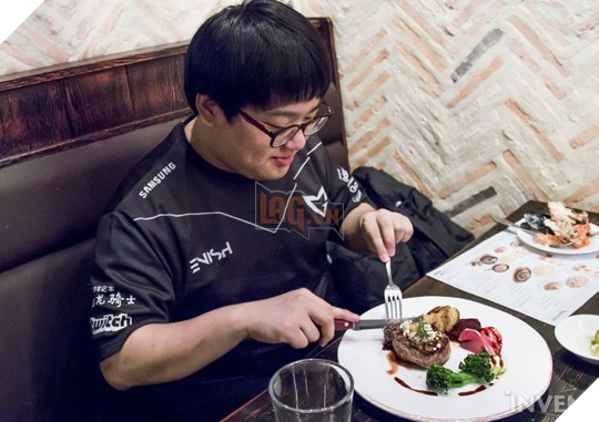 LMHT: Hãy đánh Rank như CuVee, ai chỉ trích mình thì cứ chặn chat rồi đánh tiếp 13