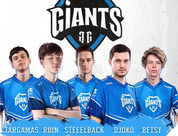 
Cùng Betsy, Steeelback hứa hẹn tạo ra một Giant Gaming rất khác….
