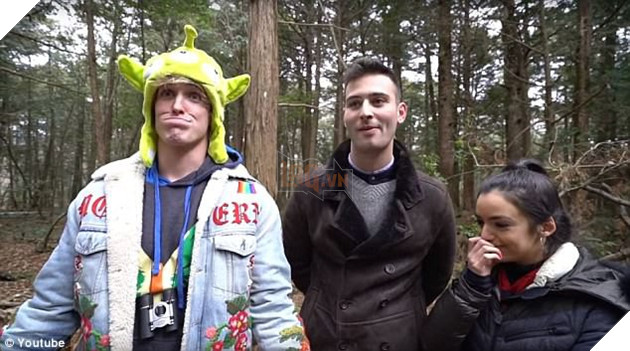 Vào khu rừng tự tử tại Nhật Bản quay video phản cảm, Youtuber nổi tiếng phải xin lỗi sau khi bị MXH phản ứng dữ dội - Ảnh 1.