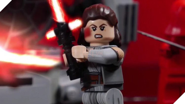 Cùng chiêm ngưỡng cảnh quay nổi tiêng trong Star Wars: The Last Jedi được tái hiện bằng Lego