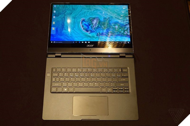 Acer ra mắt laptop mỏng chưa đến 9 mm