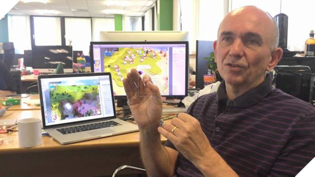 Peter Molyneux - "Cha đẻ" thương hiệu Fable, hiện là người đứng đầu 22Cans Studios