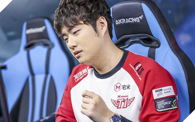 Cựu HLV trưởng SKT T1 lần đầu tiết lộ nguyên nhân khiến Bang sa sút phong độ, Faker nức nở nước mắt ở CKTG mùa 7