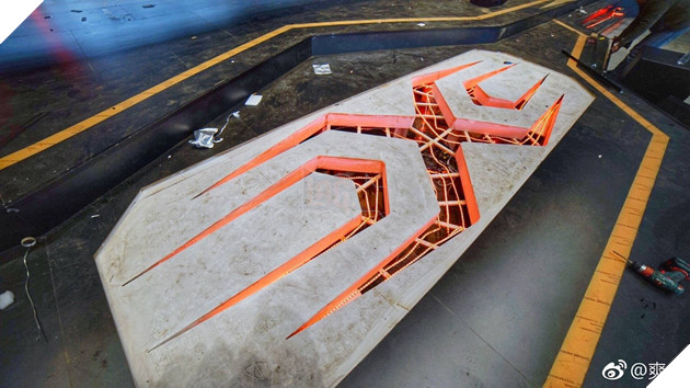 Choáng ngợp hoàn toàn trước sự hoành tráng của Gaming House Snake eSports, thế mới thấy tại sao LMHT Trung Quốc phát triển như vậy