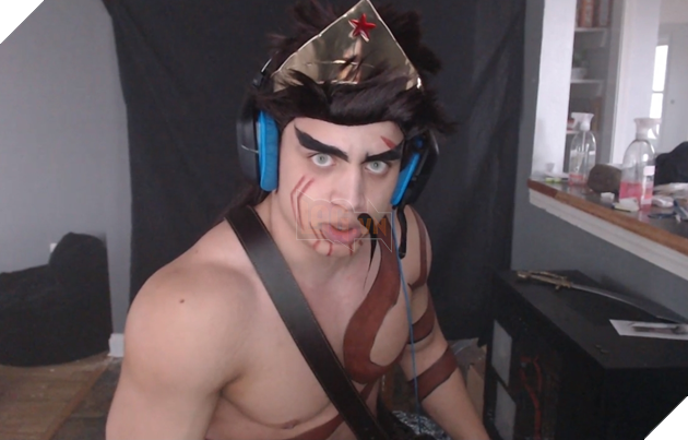 Liên Minh Huyền Thoại: “Trùm toxic” Draven trở lại đánh sập cả Twitch, lật đổ kỷ lục của Faker