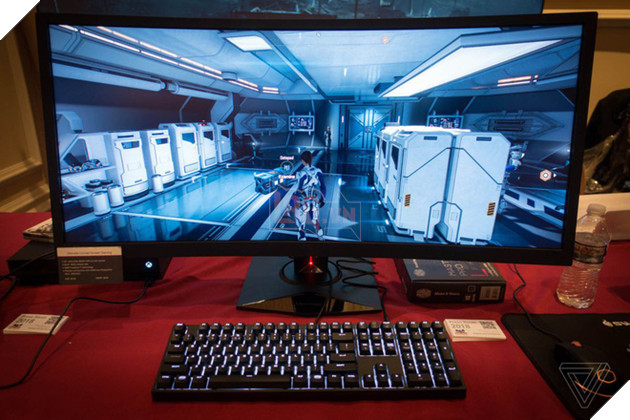  CES 2018 ViewSonic giới thiệu 5 mẫu màn hình mới: 3 chiếc để chơi game còn 2 chiếc để giải trí  2