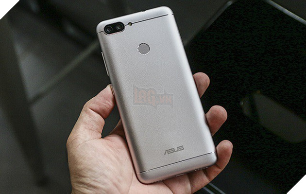 Top 5 smartphone màn hình tràn viền cực đáng sắm trong tầm giá 6 triệu