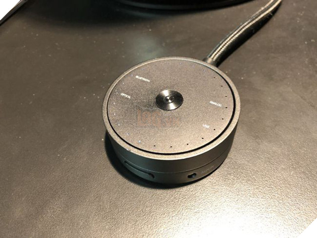 Thật không ngờ, Razer lại có bộ loa gaming 'chân phương' như thế này