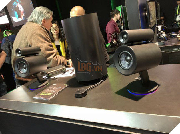 Thật không ngờ, Razer lại có bộ loa gaming 'chân phương' như thế này