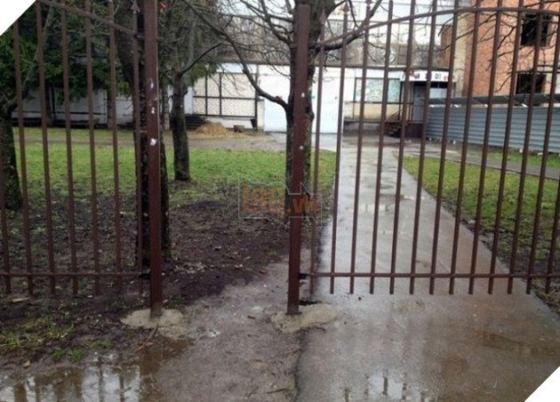 18 công trình kiến trúc thảm họa vẫn hiên ngang tồn tại trong cuộc sống xinh đẹp - Ảnh 15.