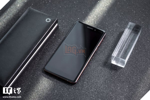 Cận cảnh Nokia 6 (2018): Vẫn giữ được chất cứng cáp của người tiền nhiệm - Ảnh 2.