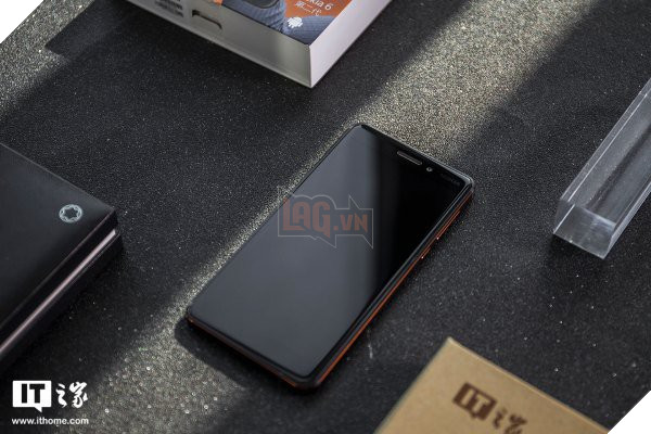 Cận cảnh Nokia 6 (2018): Vẫn giữ được chất cứng cáp của người tiền nhiệm - Ảnh 3.