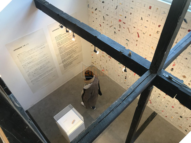 Chuyện lạ Nhật Bản: Với hơn 13.000 vỏ đũa vô giá trị, anh chàng này đã mở hẳn một triển lãm Origami khiến ai cũng phải trầm trồ