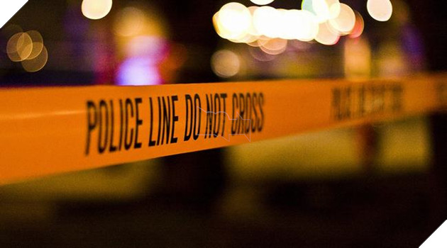 Nổi điên khi đang chơi game, nam thanh niên bắn vào đầu mẹ mình 2