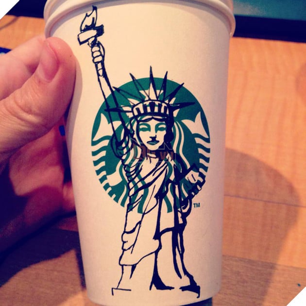 Từ Logo của Starbucks, cư dân mạng đã tạo ra những thiết kế vô cùng ấn tượng