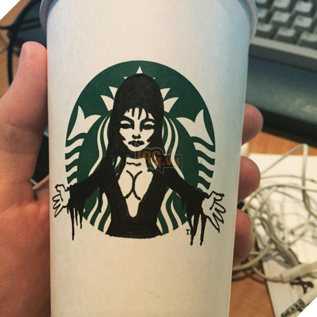 Từ Logo của Starbucks, cư dân mạng đã tạo ra những thiết kế vô cùng ấn tượng