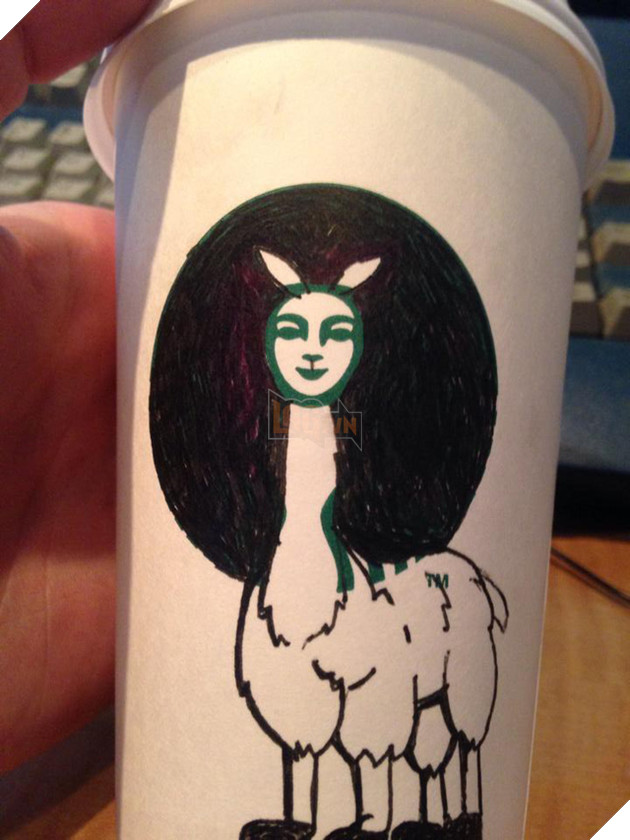 Từ Logo của Starbucks, cư dân mạng đã tạo ra những thiết kế vô cùng ấn tượng