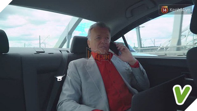  7 phép lịch sự khi ngồi trên ô tô mà bất kỳ ai cũng nên biết một chút - Ảnh 2.