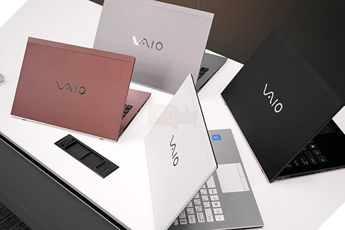 VAIO chuẩn bị ra mắt hai mẫu laptop mới, cấu hình khủng với chip Intel thế hệ thứ 8, pin trâu
