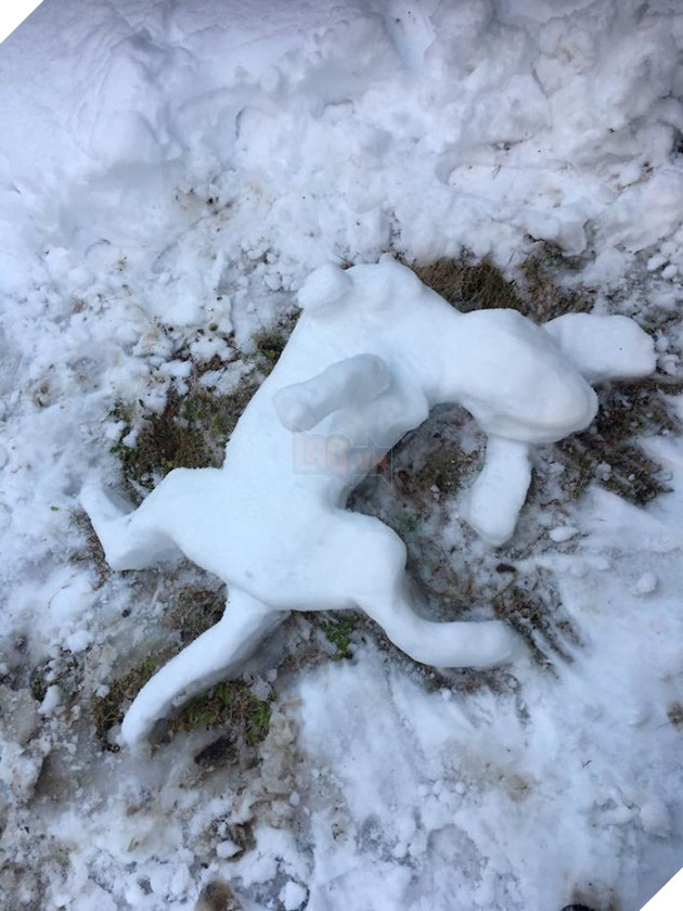 Tuyết rơi dày kỷ lục ở Nhật Bản, người dân đã vô tình tạc nên những bức tượng đẹp tới không ngờ - Ảnh 5.