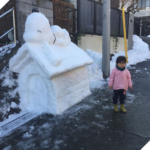 Tuyết rơi dày kỷ lục ở Nhật Bản, người dân đã vô tình tạc nên những bức tượng đẹp tới không ngờ - Ảnh 7.