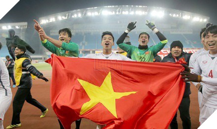 Thủ tướg gặp mặt, trao thưởng ngay sau khi U23 Việt Nam về nước - Ảnh 1