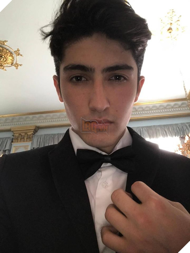 Trai đẹp Uzbekistan với bình luận dễ thương nhất MXH: Mong Việt Nam vô địch vì cả nước sẽ ăn mừng chiến thắng - Ảnh 4.