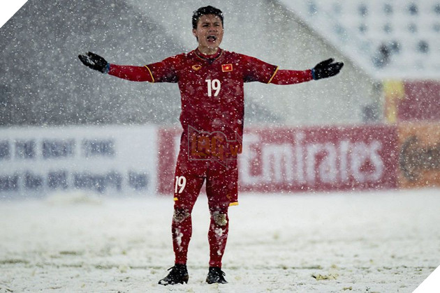 Không phải crush quốc dân Bùi Tiến Dũng, đây mới là người hùng được truyền thông Trung Quốc ngợi khen nhiều nhất - Ảnh 9.