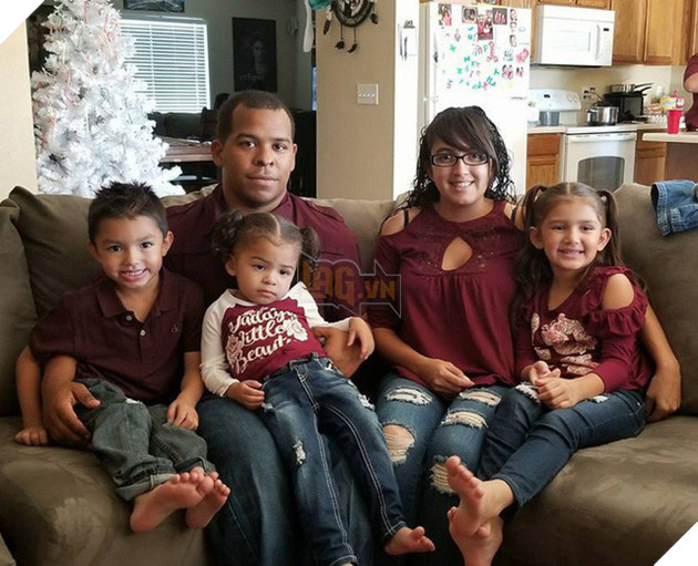 Ông bố trẻ lên mạng xã hội xin cư dân mạng 1 triệu lượt thích để được đặt tên con là Goku