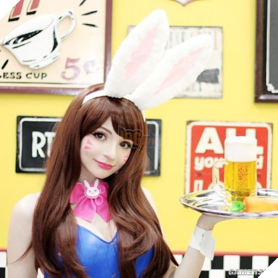 Nóng mắt với cosplay D.Va chân thon cực gợi cảm trong Overwatch
