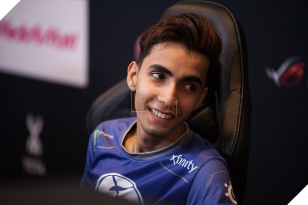 
Suma1l dần quen với vị trí Offlane.
