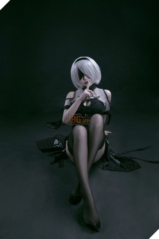 Cùng ngắm cosplay Nier: Automata cực gợi cảm, đốn tim fan hâm mộ