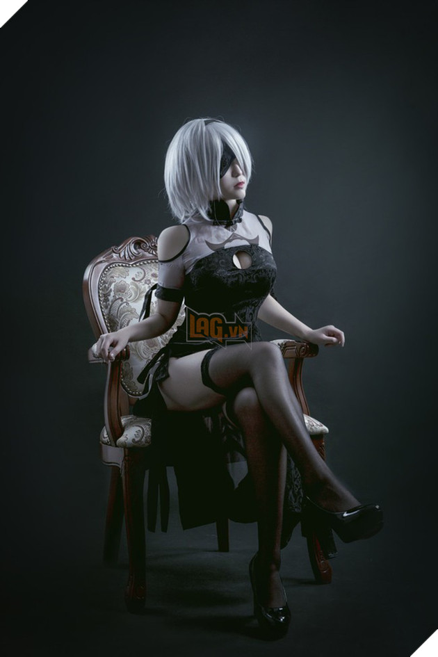 Cùng ngắm cosplay Nier: Automata cực gợi cảm, đốn tim fan hâm mộ