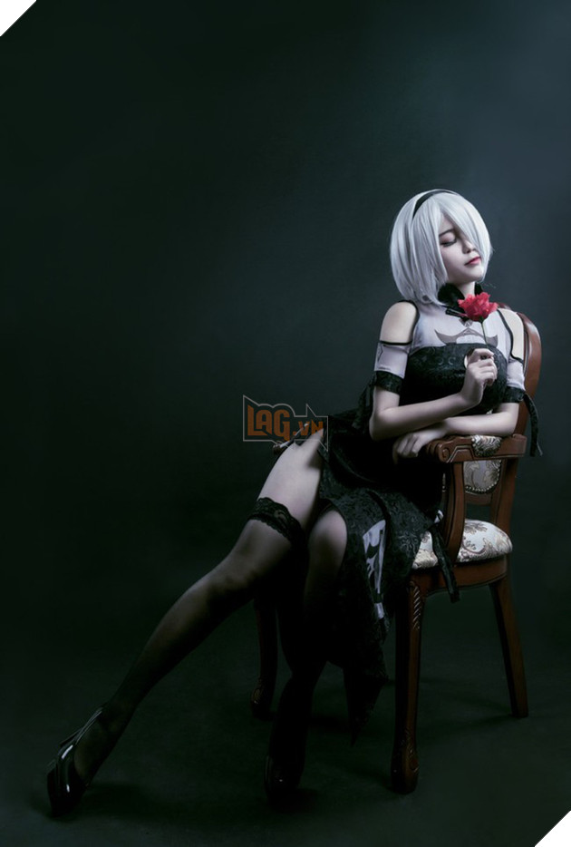 Cùng ngắm cosplay Nier: Automata cực gợi cảm, đốn tim fan hâm mộ