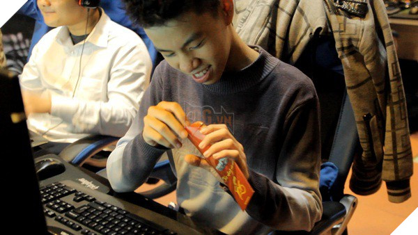 Sau Tết rủng rỉnh tiền mừng tuổi muốn sắm đồ chơi mới, đây là bài viết game thủ Việt chúng ta nên đọc ngay lập tức