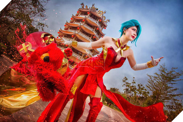 Liên Quân Mobile: Ngắm nhìn bộ ảnh cosplay Natalya và Violet cực rực rỡ trong ngày đầu năm mới