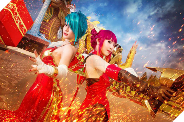 Liên Quân Mobile: Ngắm nhìn bộ ảnh cosplay Natalya và Violet cực rực rỡ trong ngày đầu năm mới
