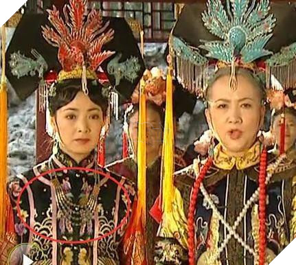 Phát lại sau 20 năm, Hoàn Châu cách cách bị khán giả soi ra nhiều sạn phim gây cười - Ảnh 8.