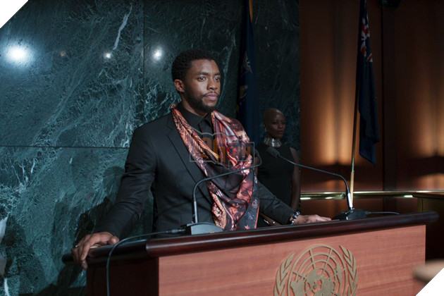 Điều gì đã được tiết lộ trong đoạn after-credits của Black Panther? 2