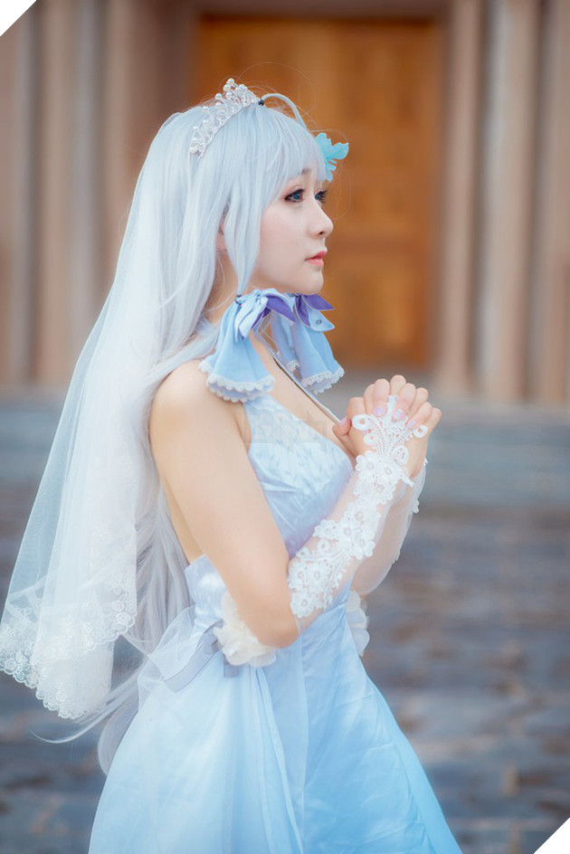 Bỏng mắt với bộ ảnh cosplay tuyệt đẹp về kiều nữ HMS Illustrious trong game Azur Lane