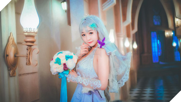 Bỏng mắt với bộ ảnh cosplay tuyệt đẹp về kiều nữ HMS Illustrious trong game Azur Lane