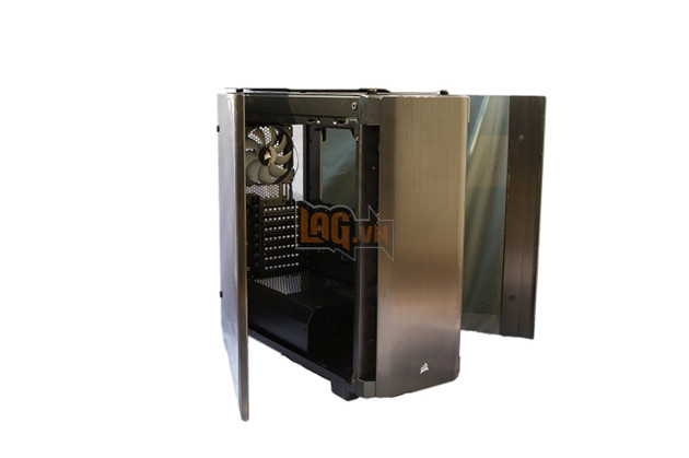 Corsair ra mắt case máy tính Obsidian 500D Tempered Glass tại Việt Nam. 