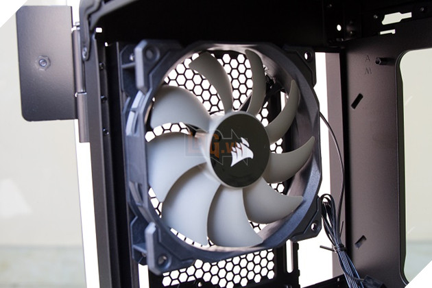 Corsair ra mắt case máy tính Obsidian 500D Tempered Glass tại Việt Nam.  2